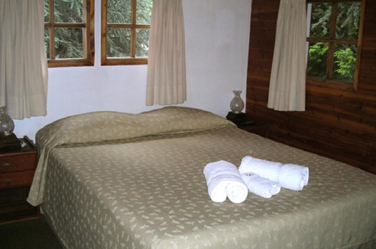Cabanas Luz De Luna San Martín de los Andes Exterior foto