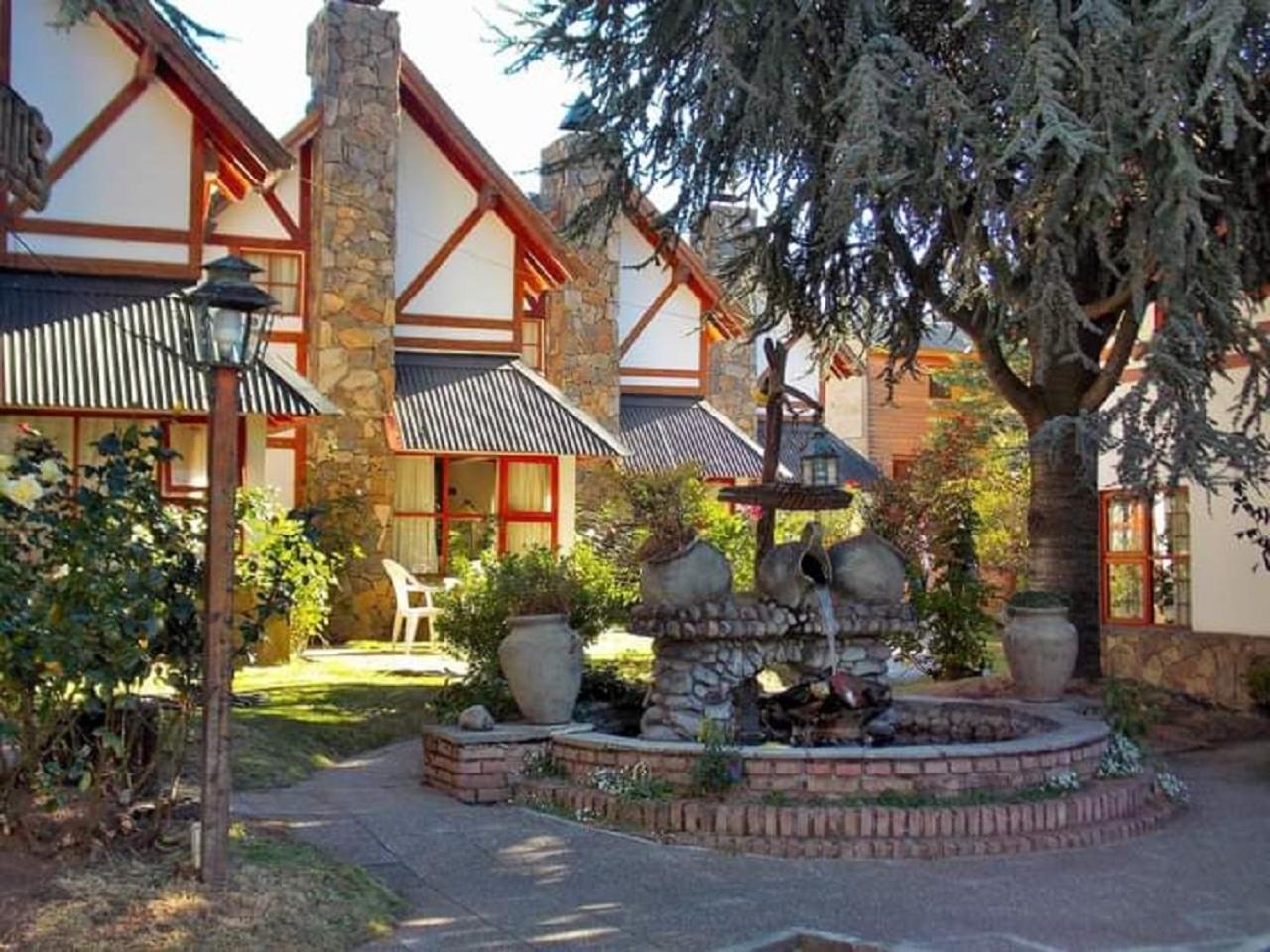 Cabanas Luz De Luna San Martín de los Andes Exterior foto